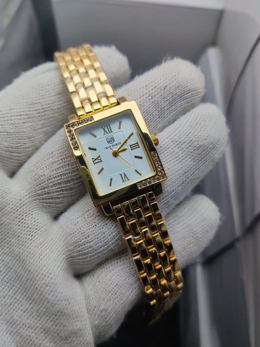 Elegant Women’s Luxury Square Dial Watch – Roman Numerals & Crystal Accents